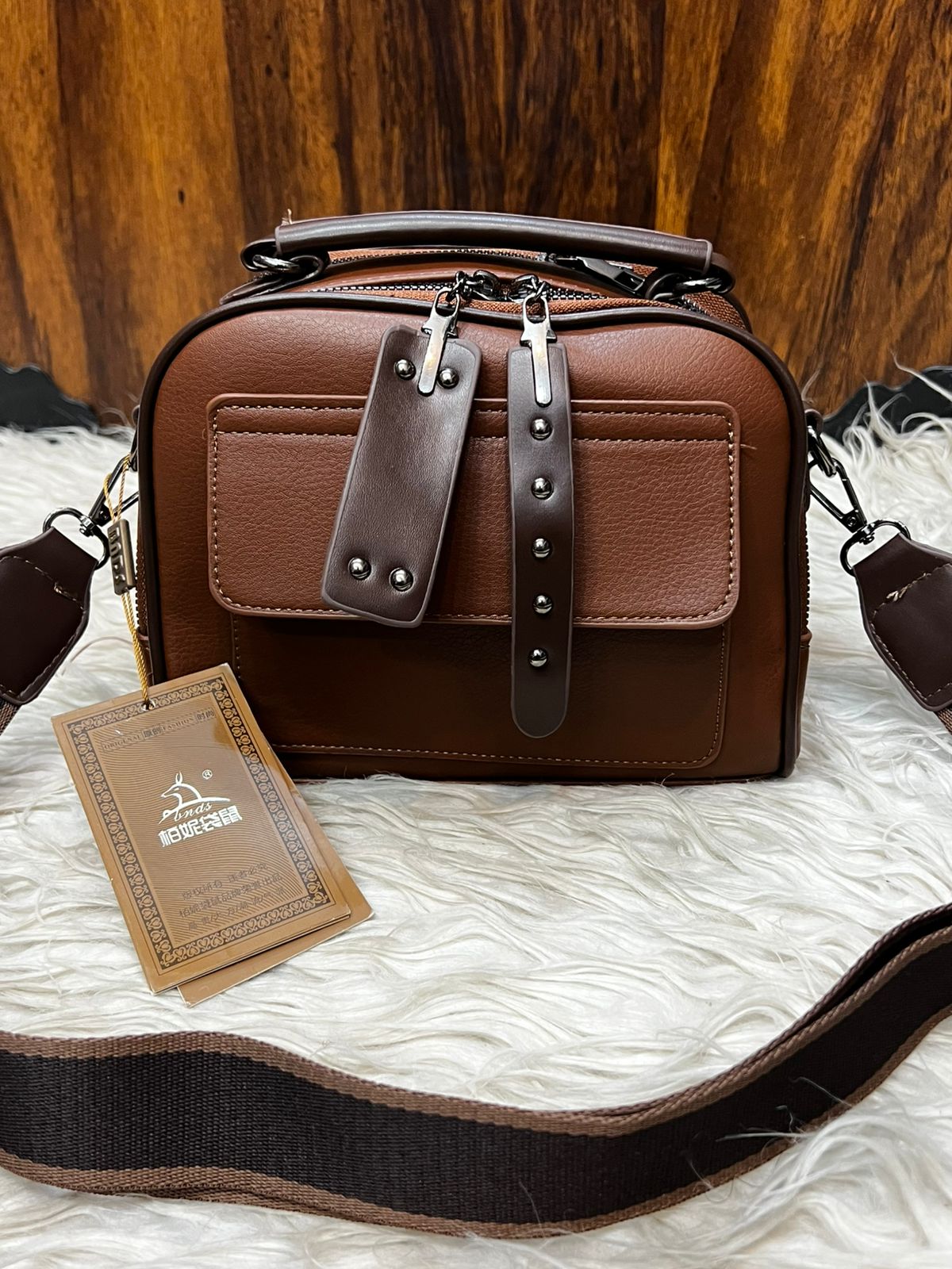 🎀 BRANDED HANDBAG & CROSSBODY For WOMEN ( BEST FOR OFFICE USE )🎀